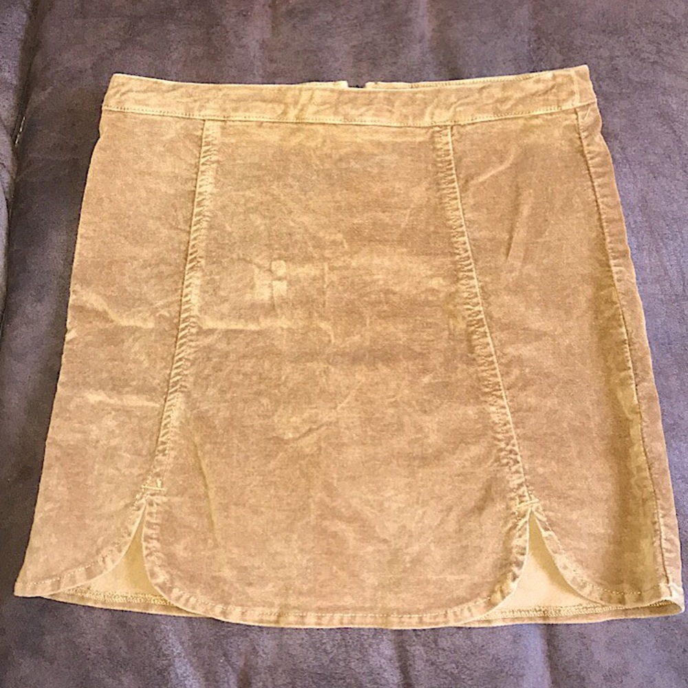 Brandy Melville skirt